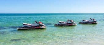 alquilar o comprar moto de agua